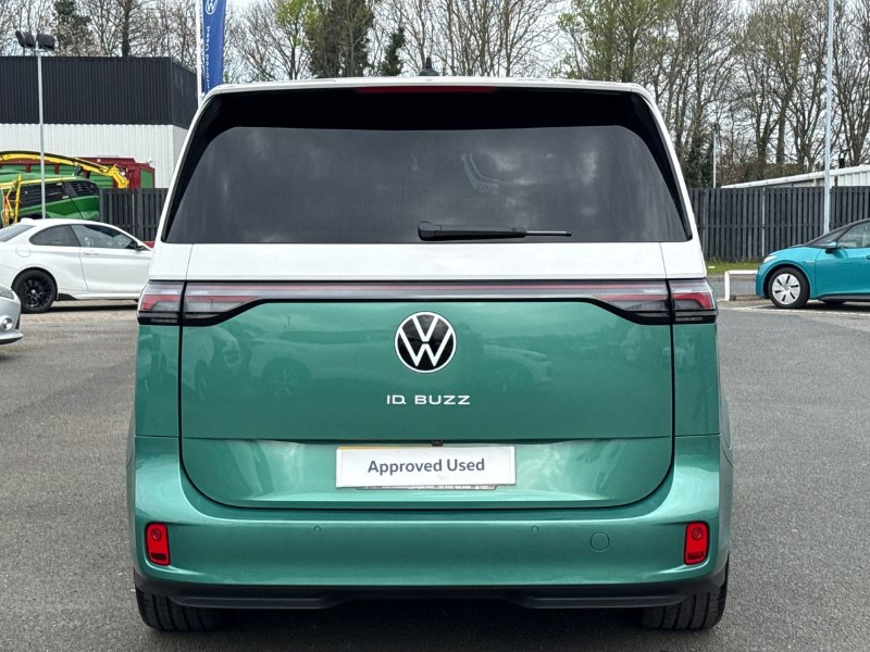2025 (75) VOLKSWAGEN ID. BUZZ 210kW Style Pro 86kWh 5dr LWB Auto [7 Seat] 5267219