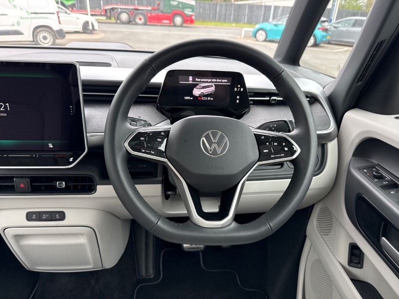 2025 (75) VOLKSWAGEN ID. BUZZ 210kW Style Pro 86kWh 5dr LWB Auto [7 Seat] 5267231