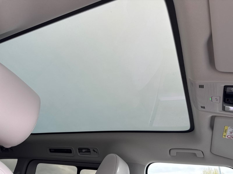 2025 (75) VOLKSWAGEN ID. BUZZ 210kW Style Pro 86kWh 5dr LWB Auto [7 Seat] 5267223