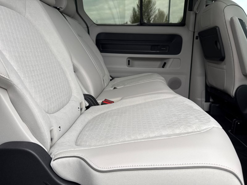 2025 (75) VOLKSWAGEN ID. BUZZ 210kW Style Pro 86kWh 5dr LWB Auto [7 Seat] 5267217