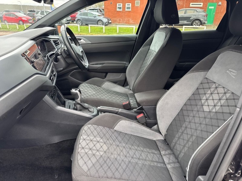 2024 (74) VOLKSWAGEN POLO 1.0 TSI 115 R-Line 5dr DSG 5252973