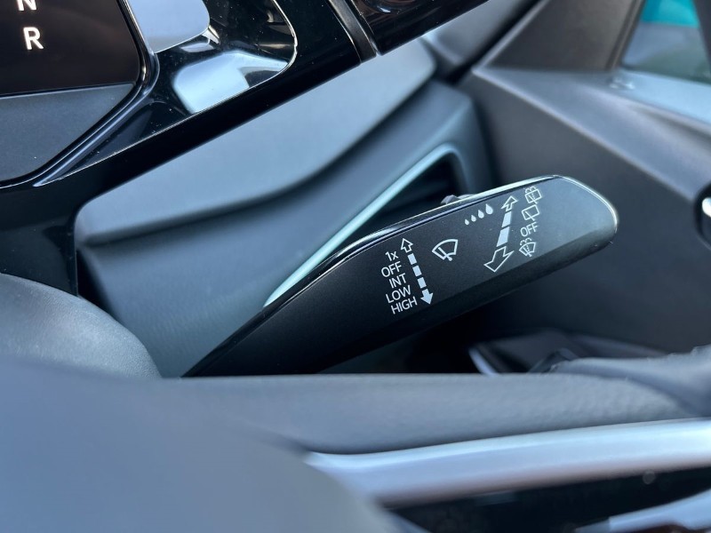 2022 (22) VOLKSWAGEN ID.3 150kW Life Pro Performance 58kWh 5dr Auto 5230249