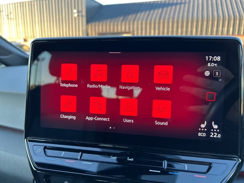 2022 (22) VOLKSWAGEN ID.3 150kW Life Pro Performance 58kWh 5dr Auto 5230246