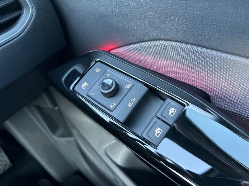 2022 (22) VOLKSWAGEN ID.3 150kW Life Pro Performance 58kWh 5dr Auto 5230242