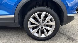 2021 (21) VOLKSWAGEN T-ROC 1.0 TSI Design 5dr 5241282