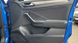2021 (21) VOLKSWAGEN T-ROC 1.0 TSI Design 5dr 5241285