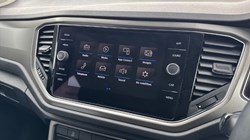2021 (21) VOLKSWAGEN T-ROC 1.0 TSI Design 5dr 5241296