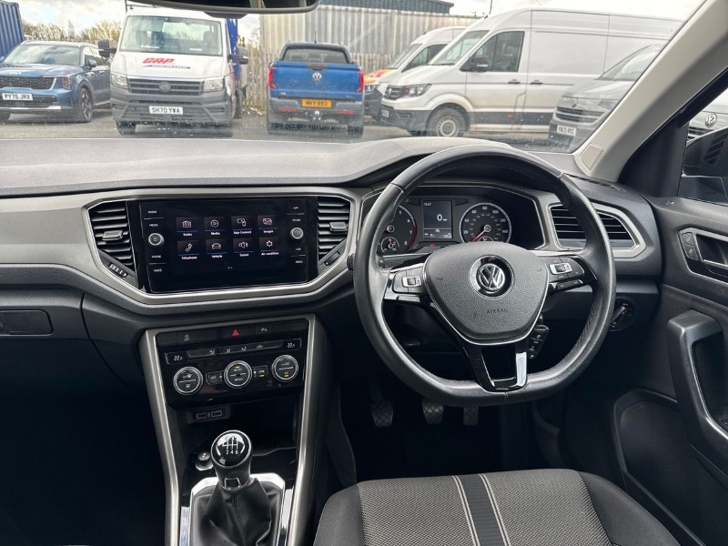 2021 (21) VOLKSWAGEN T-ROC 1.0 TSI Design 5dr 5241295