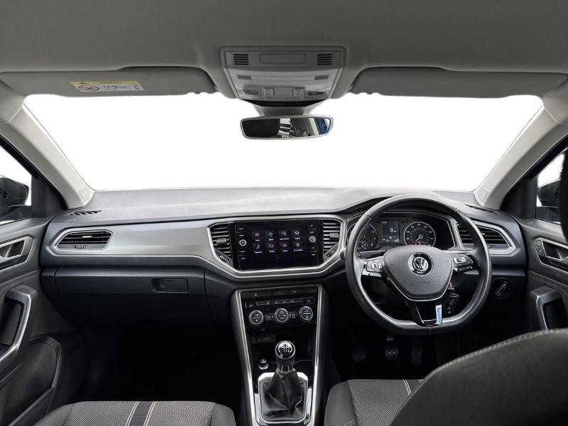 2021 (21) VOLKSWAGEN T-ROC 1.0 TSI Design 5dr 5241283