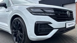 2023 (23) VOLKSWAGEN TOUAREG 3.0 V6 TDI 4Motion 231 Black Edition 5dr Tip Auto 5289377