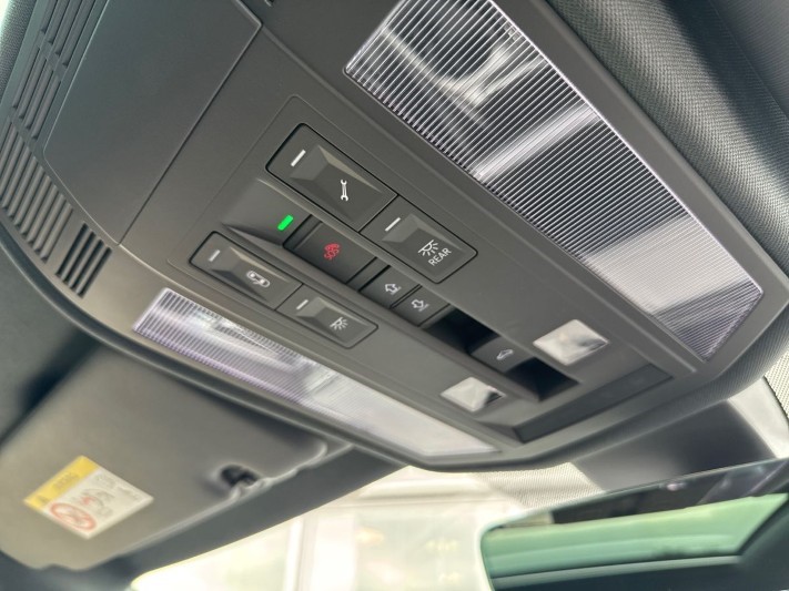 2023 (23) VOLKSWAGEN TOUAREG 3.0 V6 TDI 4Motion 231 Black Edition 5dr Tip Auto 5289396