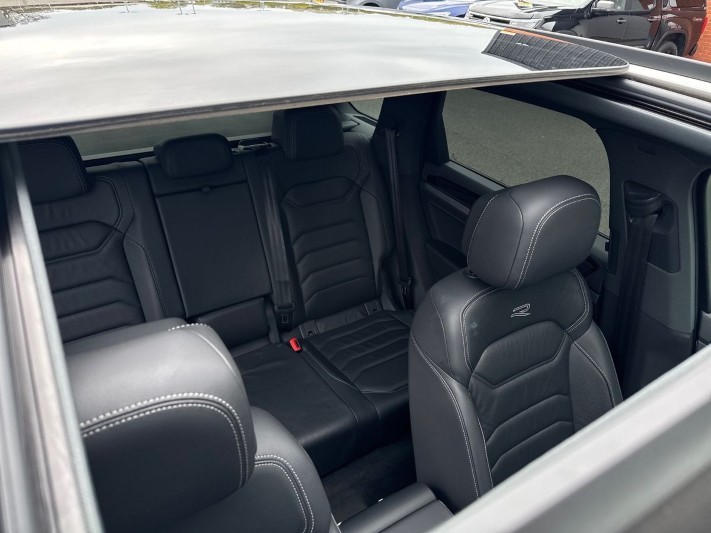 2023 (23) VOLKSWAGEN TOUAREG 3.0 V6 TDI 4Motion 231 Black Edition 5dr Tip Auto 5289398