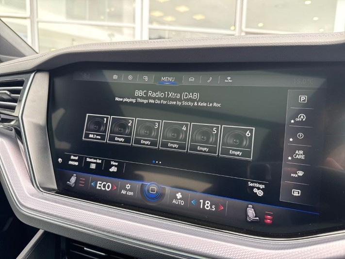 2023 (23) VOLKSWAGEN TOUAREG 3.0 V6 TDI 4Motion 231 Black Edition 5dr Tip Auto 5289360