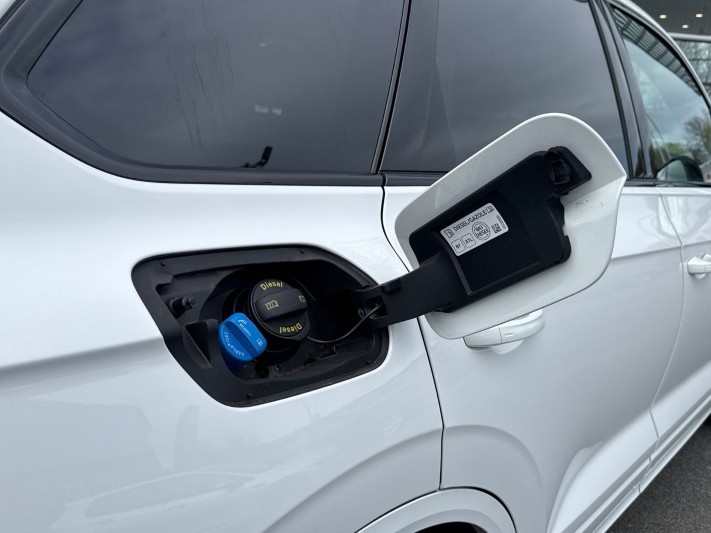 2023 (23) VOLKSWAGEN TOUAREG 3.0 V6 TDI 4Motion 231 Black Edition 5dr Tip Auto 5289387