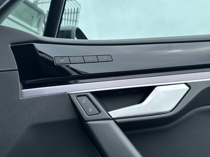 2023 (23) VOLKSWAGEN TOUAREG 3.0 V6 TDI 4Motion 231 Black Edition 5dr Tip Auto 5289399