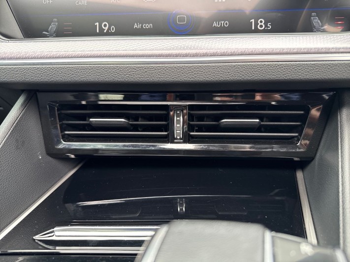 2023 (23) VOLKSWAGEN TOUAREG 3.0 V6 TDI 4Motion 231 Black Edition 5dr Tip Auto 5289364