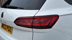 2023 (23) VOLKSWAGEN TOUAREG 3.0 V6 TDI 4Motion 231 Black Edition 5dr Tip Auto 5289378