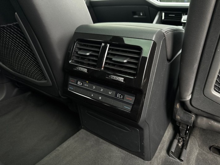 2023 (23) VOLKSWAGEN TOUAREG 3.0 V6 TDI 4Motion 231 Black Edition 5dr Tip Auto 5289392