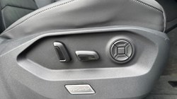 2023 (23) VOLKSWAGEN TOUAREG 3.0 V6 TDI 4Motion 231 Black Edition 5dr Tip Auto 5289349