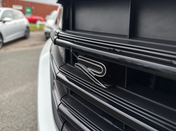 2023 (23) VOLKSWAGEN TOUAREG 3.0 V6 TDI 4Motion 231 Black Edition 5dr Tip Auto 5289382