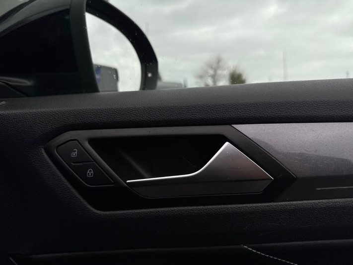 2023 (72) VOLKSWAGEN T-ROC 1.5 TSI Style 5dr 5304233