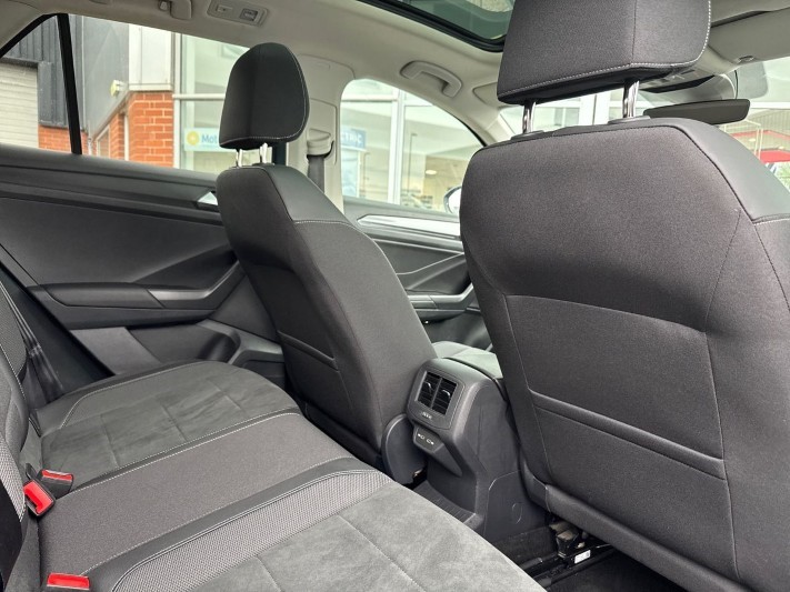 2023 (72) VOLKSWAGEN T-ROC 1.5 TSI Style 5dr 5304229