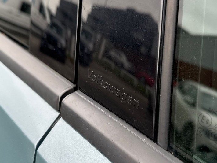 2023 (72) VOLKSWAGEN T-ROC 1.5 TSI Style 5dr 5304224