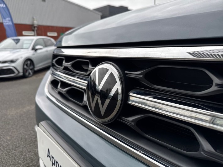 2023 (72) VOLKSWAGEN T-ROC 1.5 TSI Style 5dr 5304215