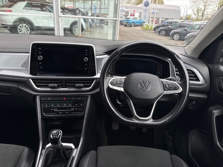 2023 (72) VOLKSWAGEN T-ROC 1.5 TSI Style 5dr 5304195