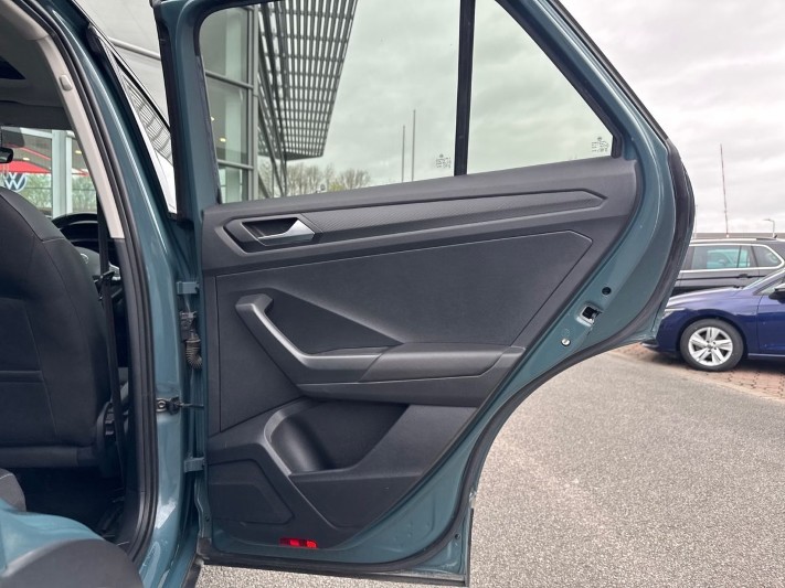 2023 (72) VOLKSWAGEN T-ROC 1.5 TSI Style 5dr 5304232