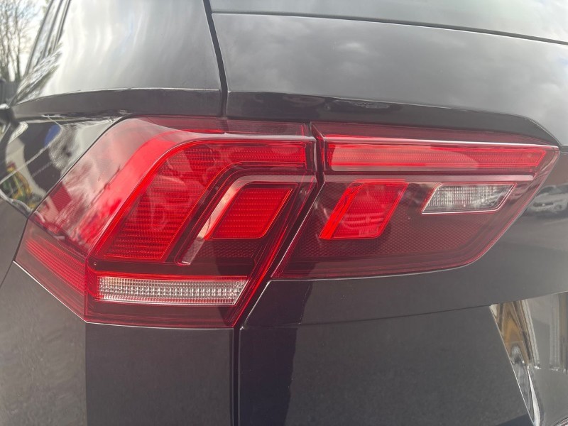 2023 (23) VOLKSWAGEN TIGUAN 1.5 TSI 150 R-Line 5dr DSG 5266638