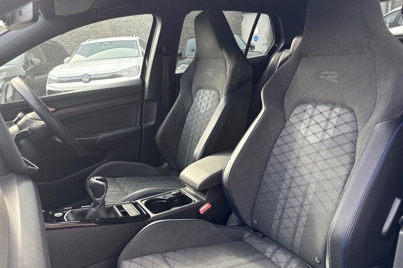 2025 (25) VOLKSWAGEN GOLF 1.5 TSI 150 R-Line 5dr 5263958