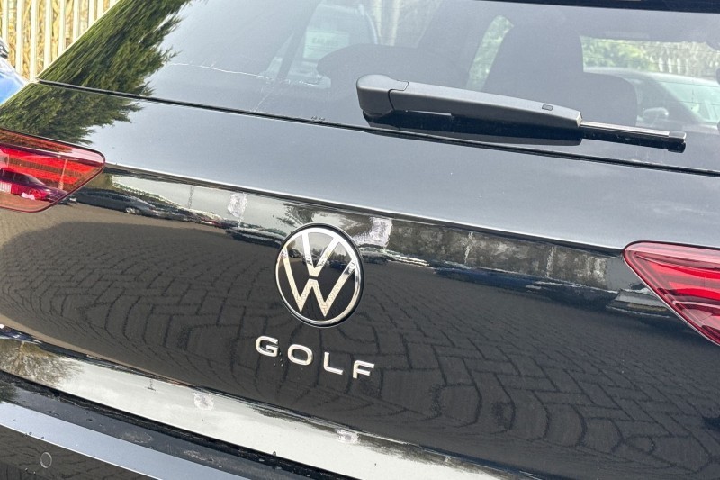2025 (25) VOLKSWAGEN GOLF 1.5 TSI 150 R-Line 5dr 5263968