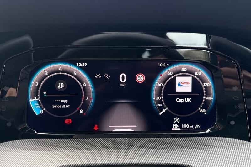 2025 (25) VOLKSWAGEN GOLF 1.5 TSI 150 R-Line 5dr 5263948