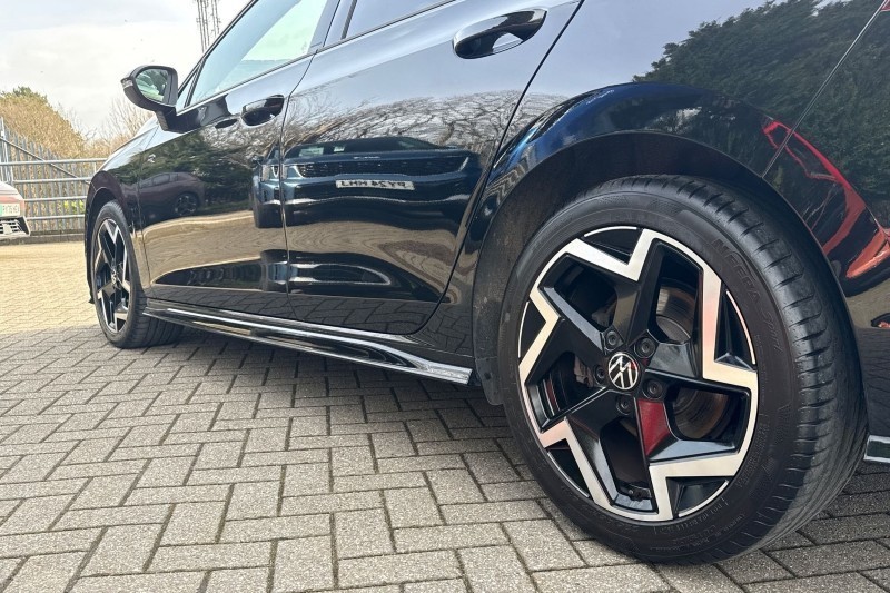 2025 (25) VOLKSWAGEN GOLF 1.5 TSI 150 R-Line 5dr 5263962