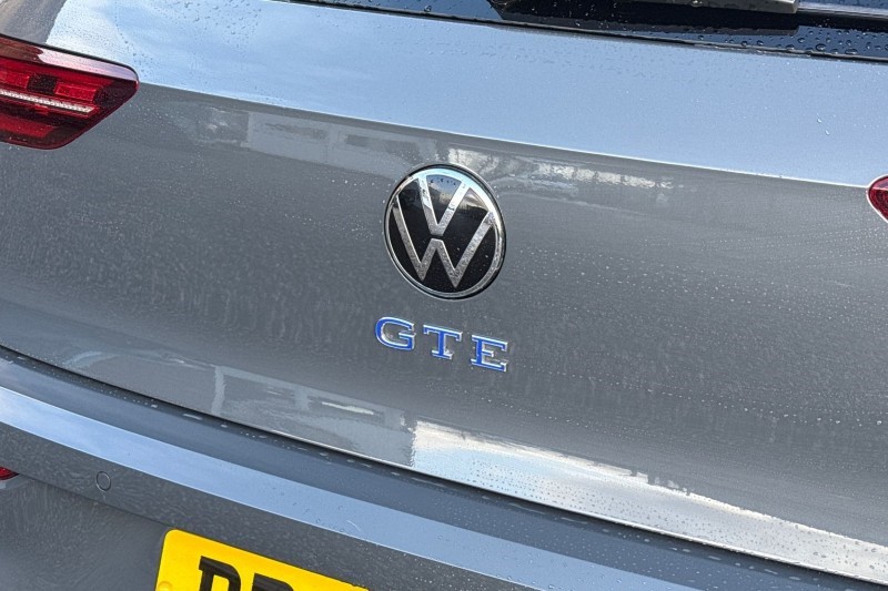 2024 (24) VOLKSWAGEN GOLF 1.4 TSI GTE 5dr DSG 5264053