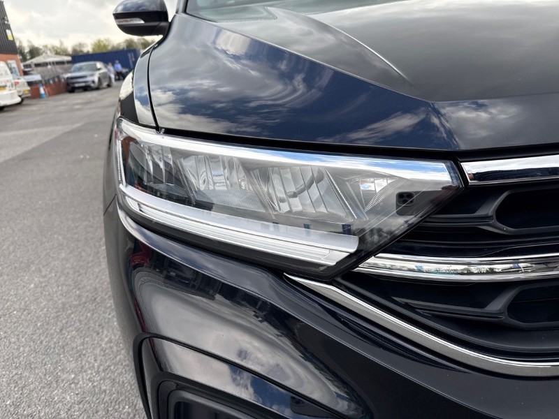 2024 (24) VOLKSWAGEN T-ROC 1.5 TSI R-Line 5dr DSG 5266566