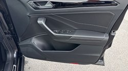 2024 (24) VOLKSWAGEN T-ROC 1.5 TSI R-Line 5dr DSG 5266543