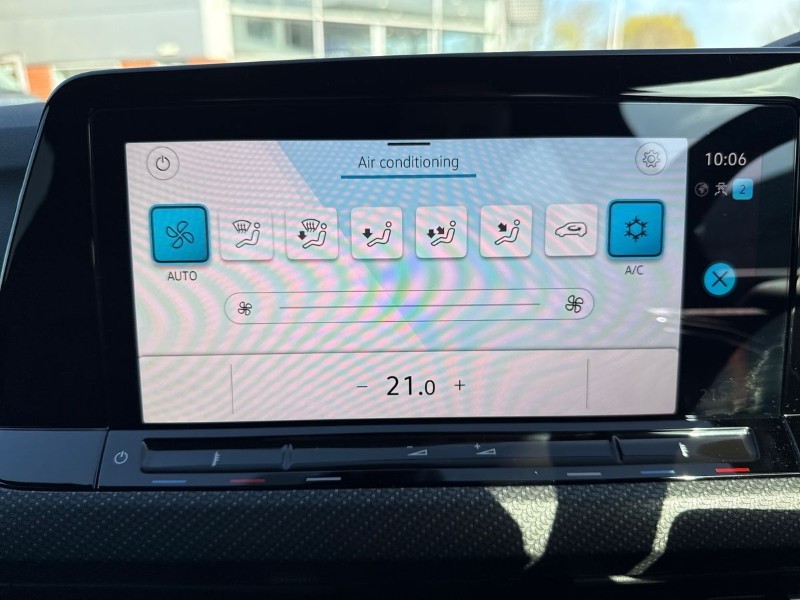 2024 (24) VOLKSWAGEN GOLF 1.5 eTSI 150 R-Line 5dr DSG 5264075