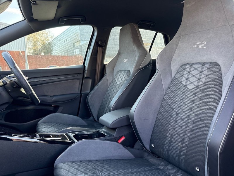 2024 (24) VOLKSWAGEN GOLF 1.5 eTSI 150 R-Line 5dr DSG 5264078