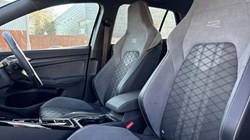 2024 (24) VOLKSWAGEN GOLF 1.5 eTSI 150 R-Line 5dr DSG 5264078