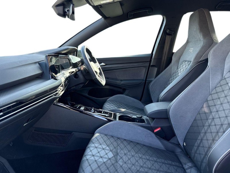 2024 (24) VOLKSWAGEN GOLF 1.5 eTSI 150 R-Line 5dr DSG 5264056