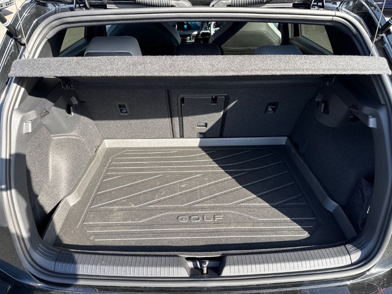2024 (24) VOLKSWAGEN GOLF 1.5 eTSI 150 R-Line 5dr DSG 5264080