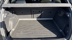 2024 (24) VOLKSWAGEN GOLF 1.5 eTSI 150 R-Line 5dr DSG 5264080