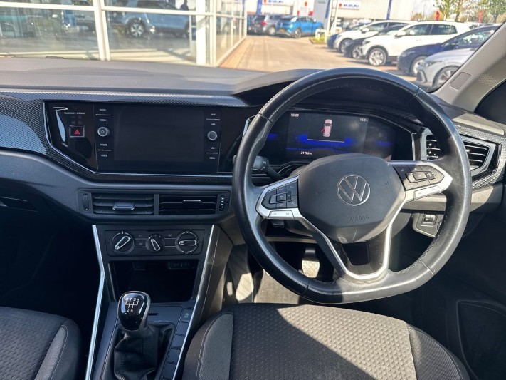 2022 (72) VOLKSWAGEN POLO 1.0 TSI Life 5dr 5337474