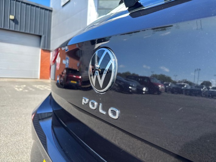 2022 (72) VOLKSWAGEN POLO 1.0 TSI Life 5dr 5337498