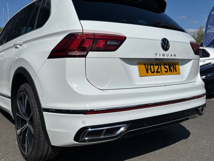2021 (21) VOLKSWAGEN TIGUAN 1.5 TSI 150 R-Line Edition 5dr DSG 5318378