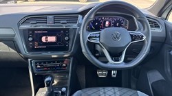 2021 (21) VOLKSWAGEN TIGUAN 1.5 TSI 150 R-Line Edition 5dr DSG 5318355