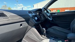 2021 (21) VOLKSWAGEN TIGUAN 1.5 TSI 150 R-Line Edition 5dr DSG 5318368