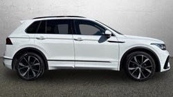 2021 (21) VOLKSWAGEN TIGUAN 1.5 TSI 150 R-Line Edition 5dr DSG 5318337